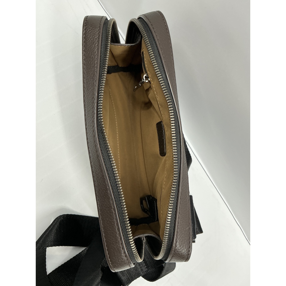 Excursion Italian Leather Sling - Picture 2 of 3